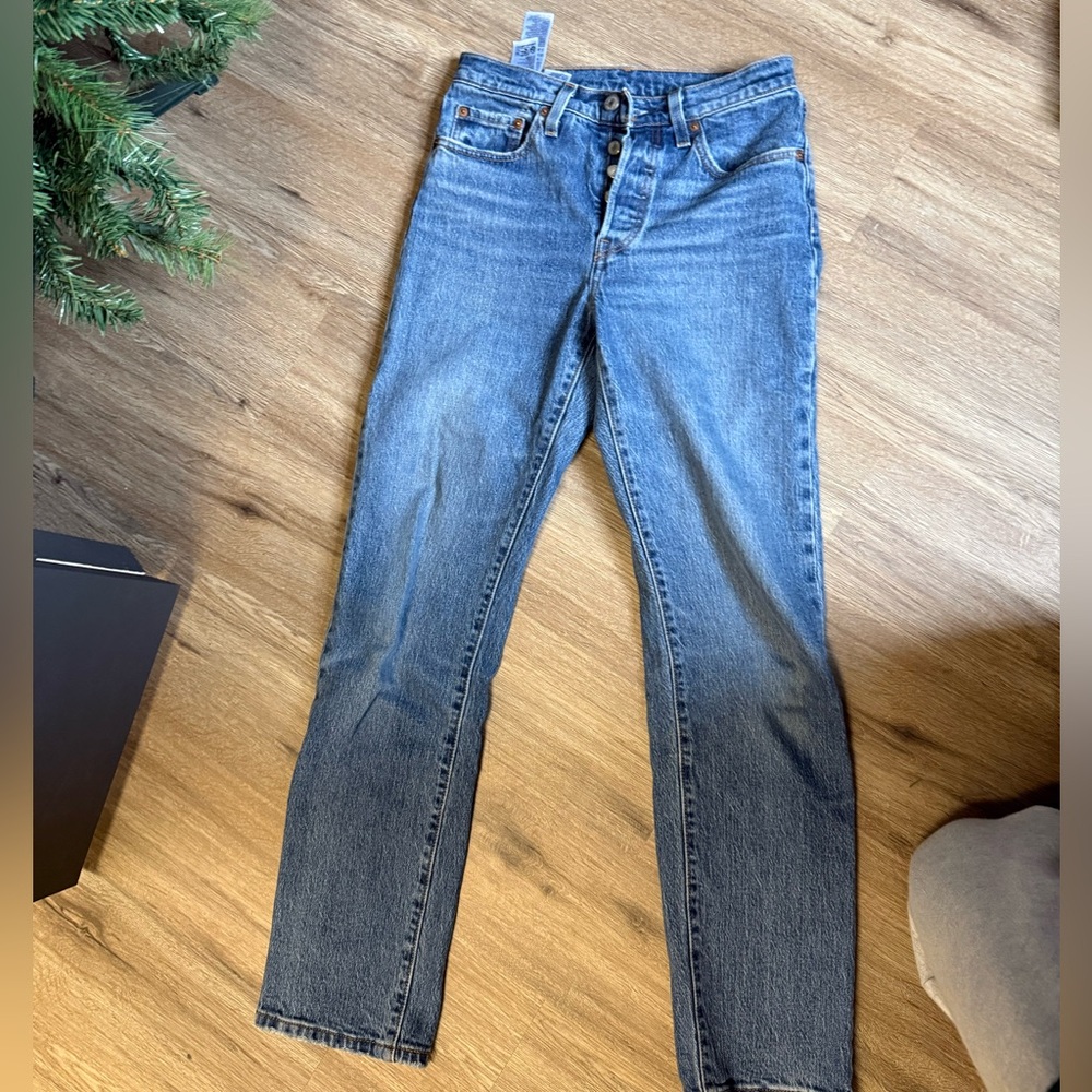 Straight leg cowgirl cowboy boot jeans